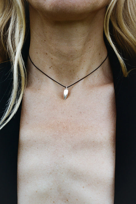 SOPHIE BUHAI<br>TINY SPEAR CHOKER