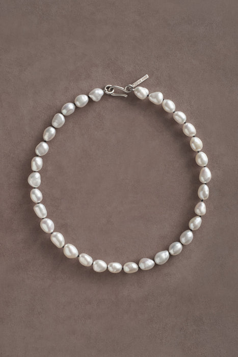 SOPHIE BUHAI<br>SIMPLE BAROQUE PEARL COLLAR