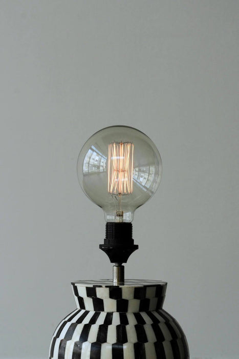 VINTAGE BLACK AND WHITE DESK LAMP<BR><BR>SOLD OUT