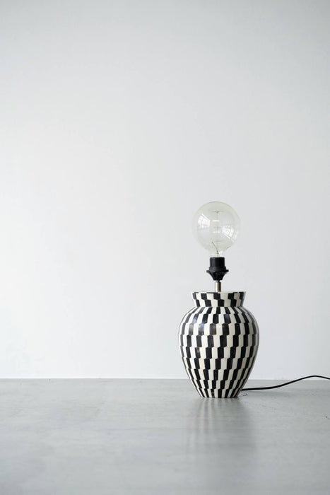 VINTAGE BLACK AND WHITE DESK LAMP<BR><BR>SOLD OUT