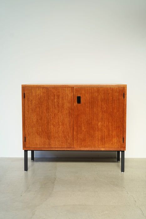 ANTOINE PHILIPPON & JACQUELINE LECOQ<BR>CABINET<BR><BR>SOLD OUT