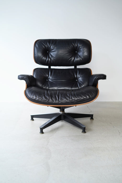 CHARLES & RAY EAMES<BR><BR> LOUNGE CHAIR & OTTOMAN<BR><BR>SOLD OUT