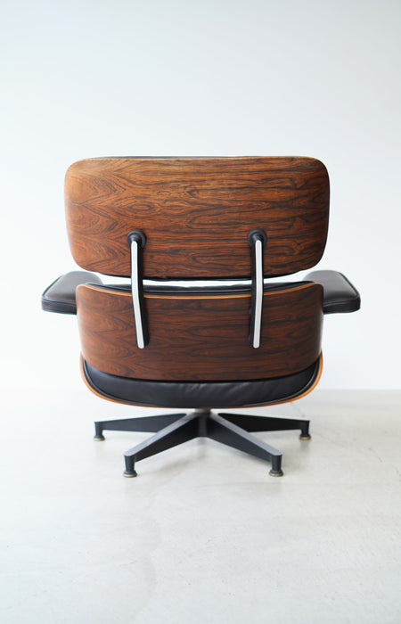 CHARLES & RAY EAMES<BR><BR> LOUNGE CHAIR & OTTOMAN<BR><BR>SOLD OUT