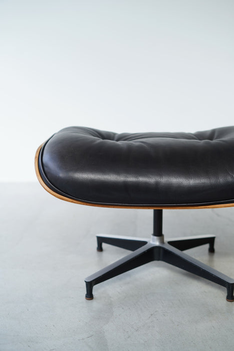 CHARLES & RAY EAMES<BR><BR> LOUNGE CHAIR & OTTOMAN<BR><BR>SOLD OUT