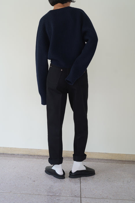 CRISTASEYA<br>CASHMERE & WOOL CROPPED RIBBED RAGLAN SWEATER