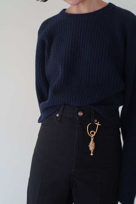 CRISTASEYA<br>CASHMERE & WOOL CROPPED RIBBED RAGLAN SWEATER