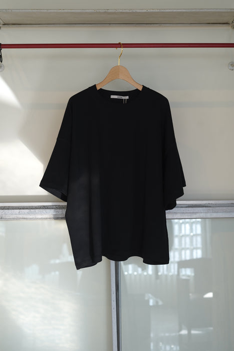 pelleq<br>standard T <br> <br>SOLD OUT