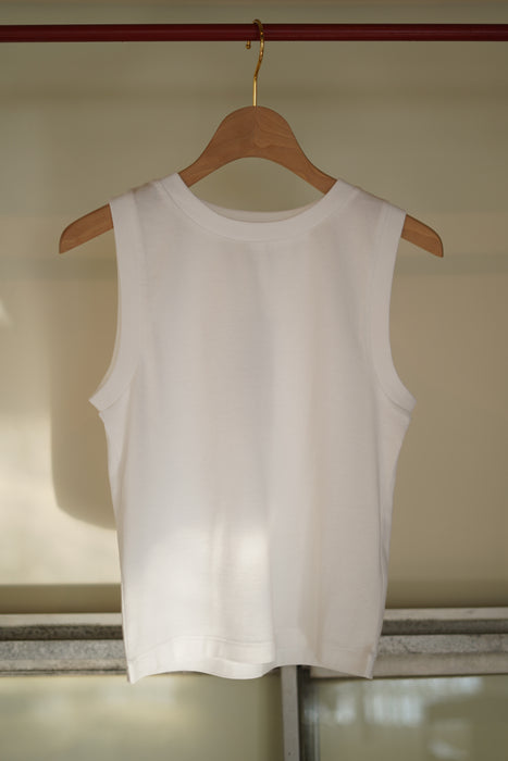 pelleq<br>standard sleeveless T