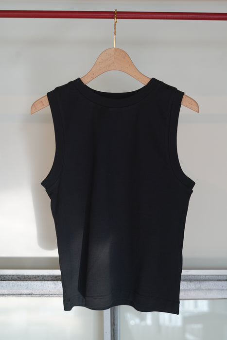 pelleq<br>standard sleeveless T