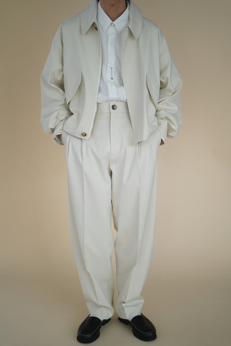 CRISTASEYA<br>DOUBLE PLEATED WIDE PANTS<br>in CHALK