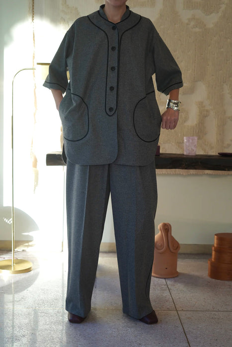 pelleq<br>double tuck trousers<br>in GRAY <BR><BR>SOLD OUT